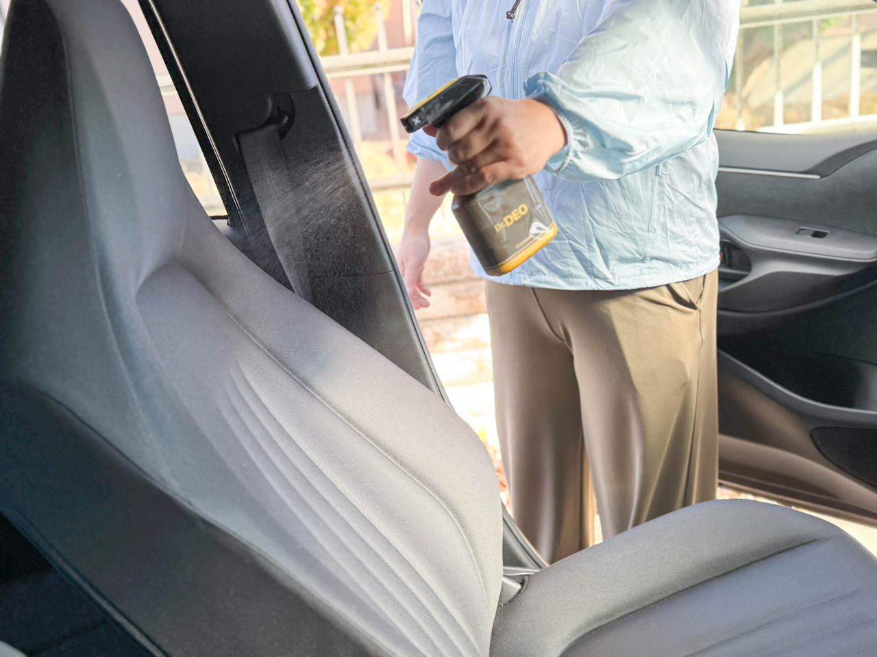 ドクターデオ プレミアムゴールド スプレータイプ 無香【D276】