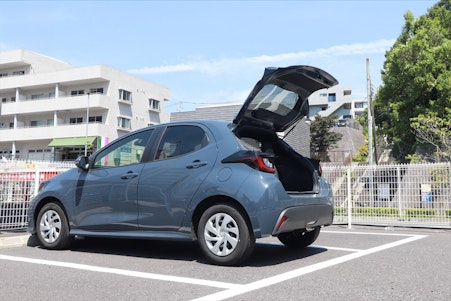 「コンパクトカー」でも車中泊できる？ アウトドアライターにポイントや工夫を聞いた【初心者向け】