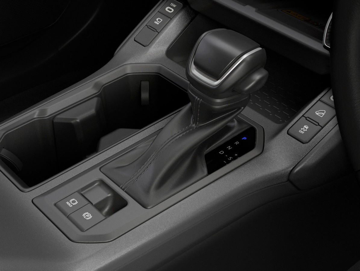 旧型Adventure同様、本革巻きのシフトノブ