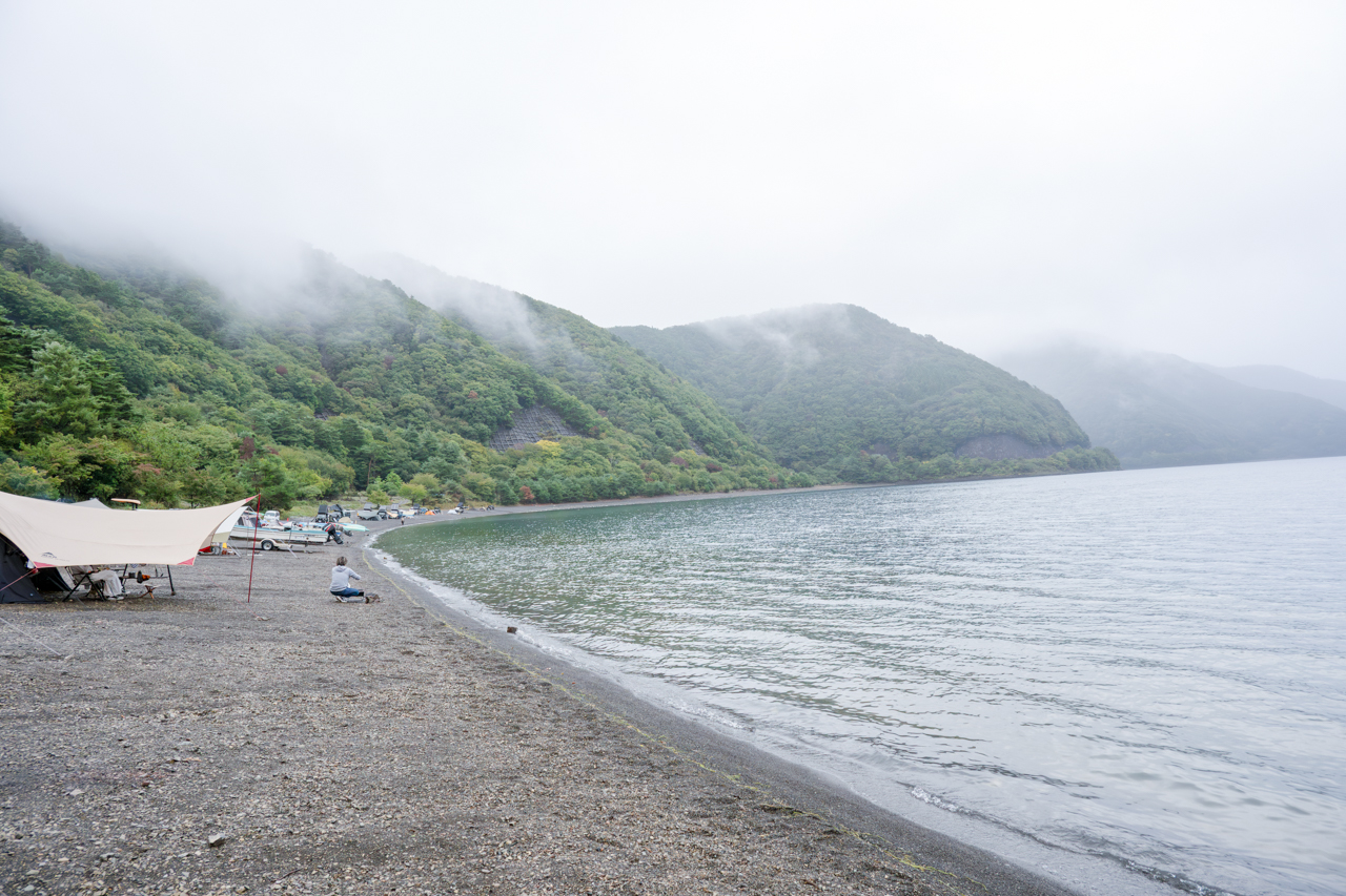 どんよりな雨の朝…