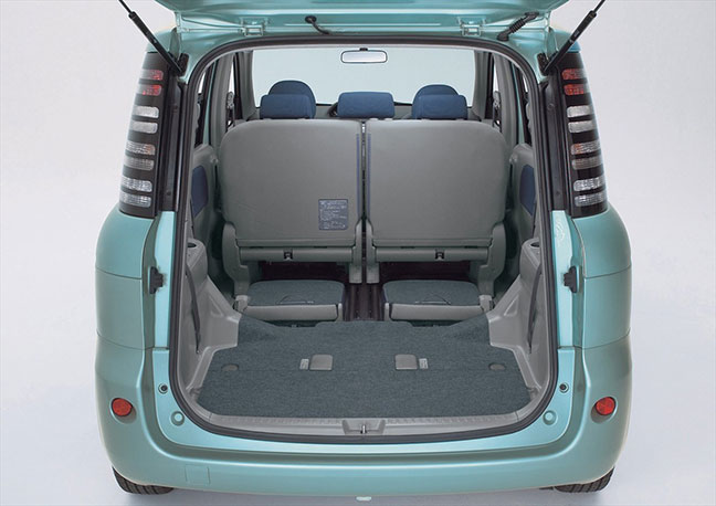 初代シエンタの3列目格納時