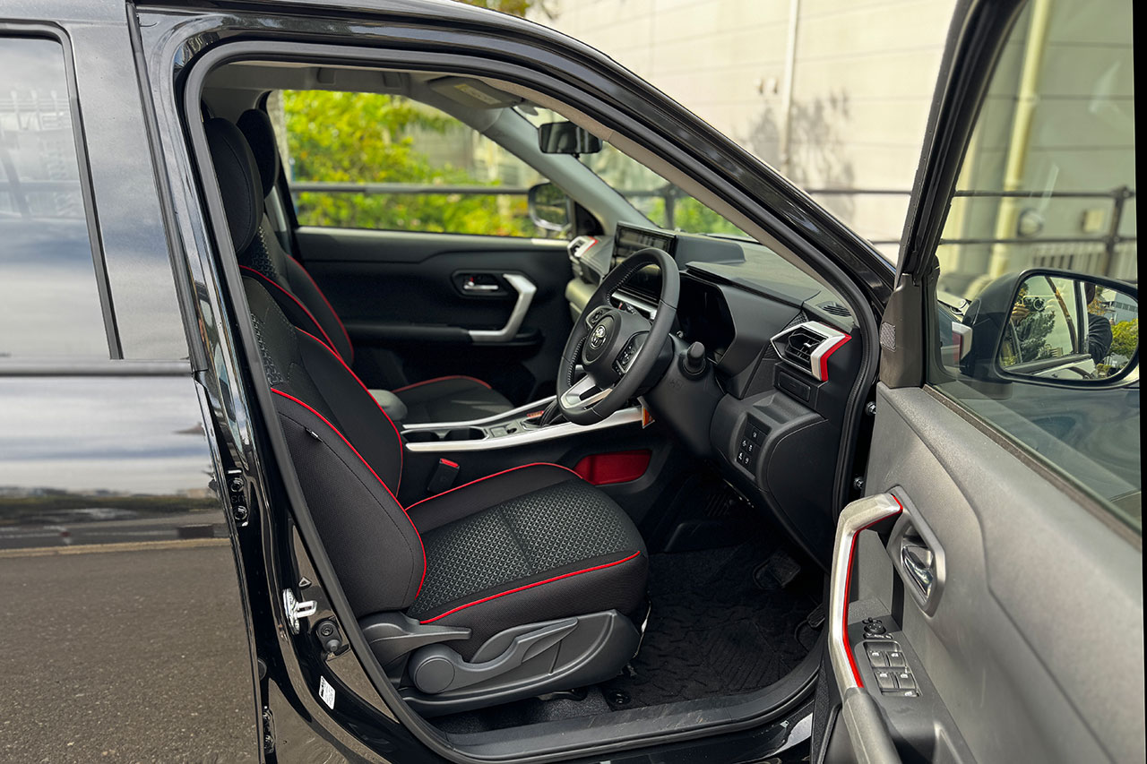 ライズの運転席