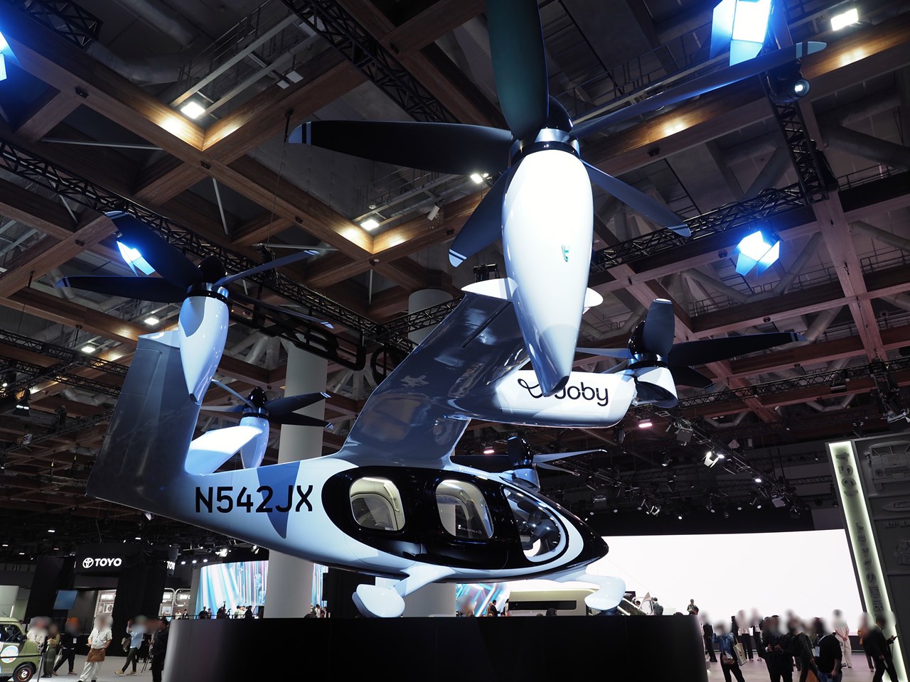 レクサスブースに展示されていたエアモビリティーの「JOBY」