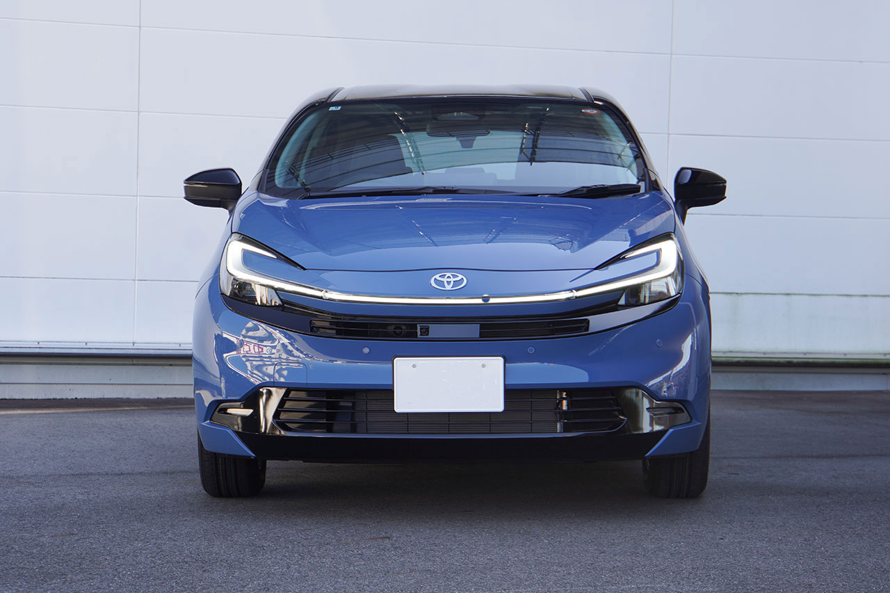 改良後のアクアのフロント画像