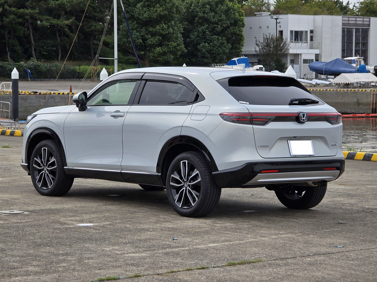 ヴェゼルのリヤ