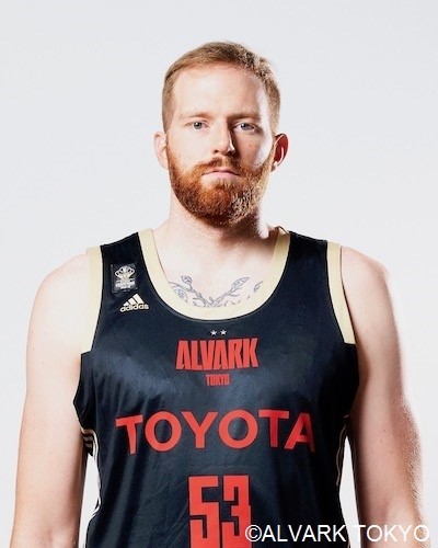 トヨタ - アルバルク東京 トヨタ ランドクルーザー ミニカー コラボ アレックス・カーク Bリーグ「アルバルク東京」所属のアレックス・カーク選手がKINTO