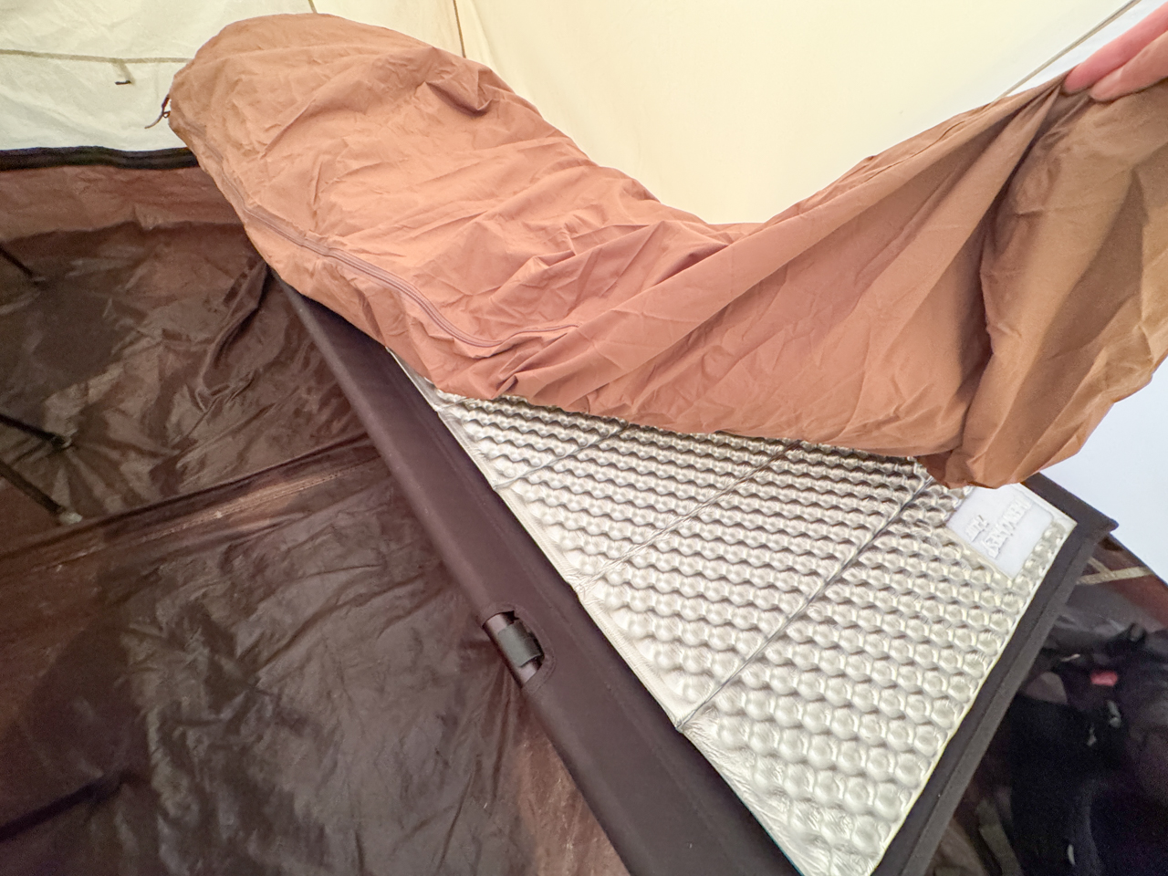 滑らないイボイボのマット。