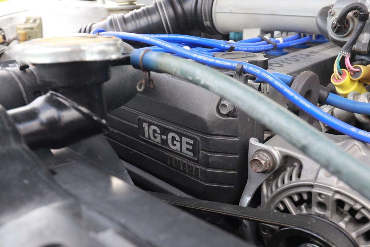 「1G-GE」はこの「セリカXX」のほか、「マークII/チェイサー/クレスタ」3兄弟や「ソアラ」にも搭載された上級車種向けの6気筒エンジン