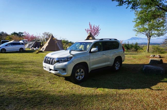 キャンプにおすすめの車の選び方！トヨタ・レクサス車では？