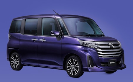 トヨタ ルーミーの燃費をチェック！ダイハツ トールのOEM車