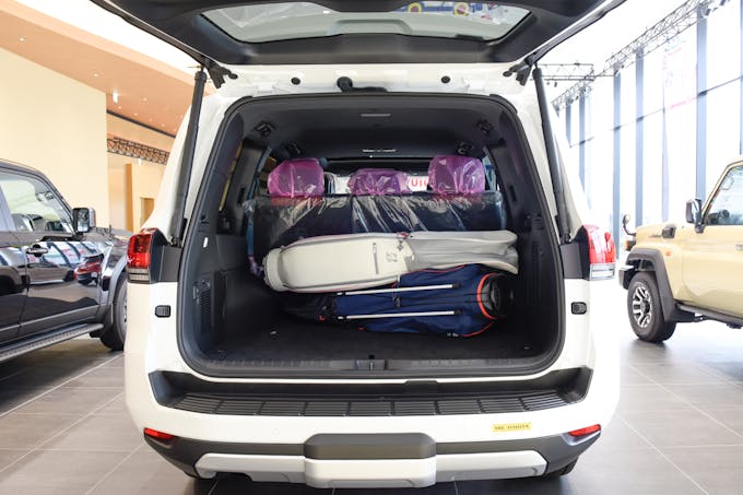 ランクル300-4の説明