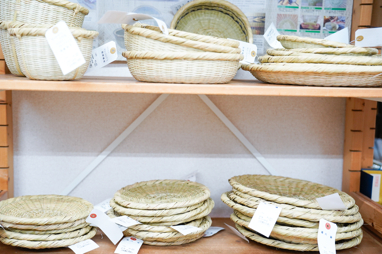 竹のざるなど手作りの商品