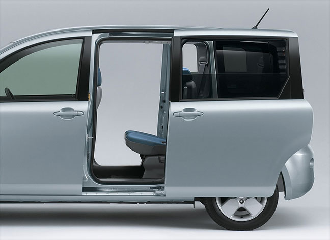 初代シエンタのスライドドア