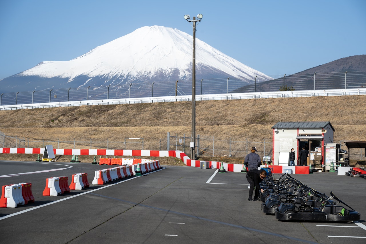 富士山とサーキット