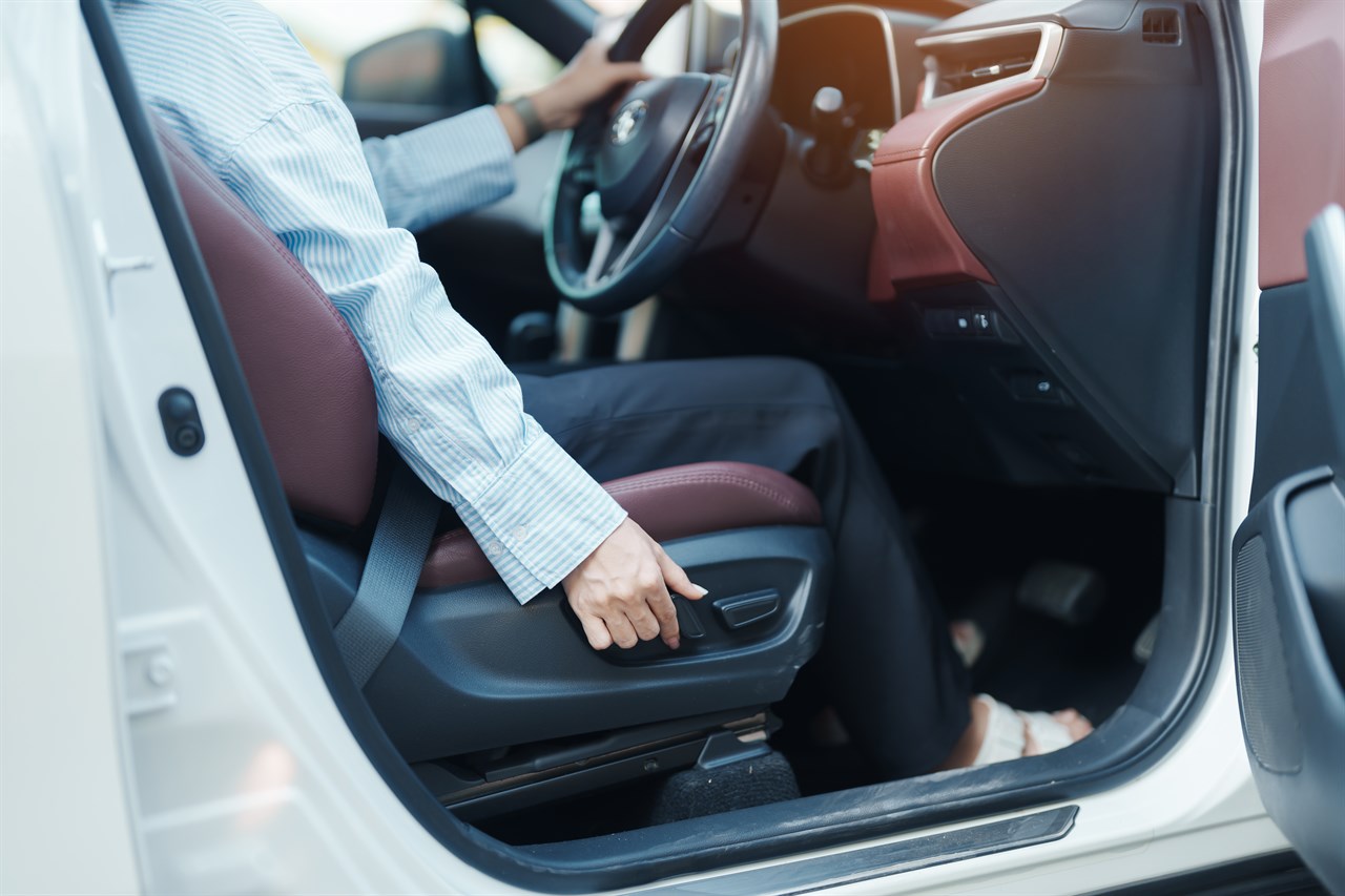 着座位置（シートポジション）の調整