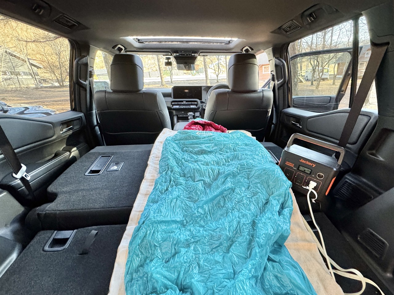 車中泊（寝袋）