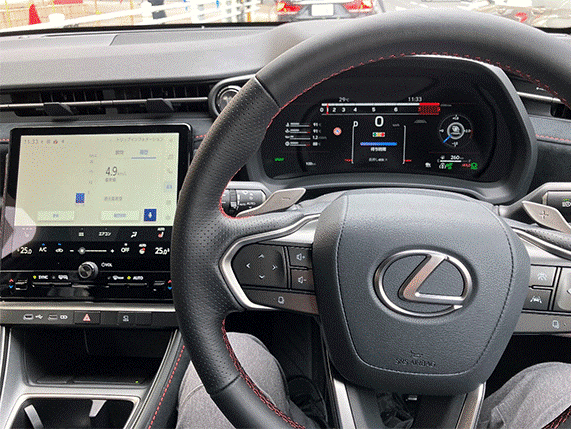 LEXUS LBX MORIZO RR試乗レビュー ステアリング