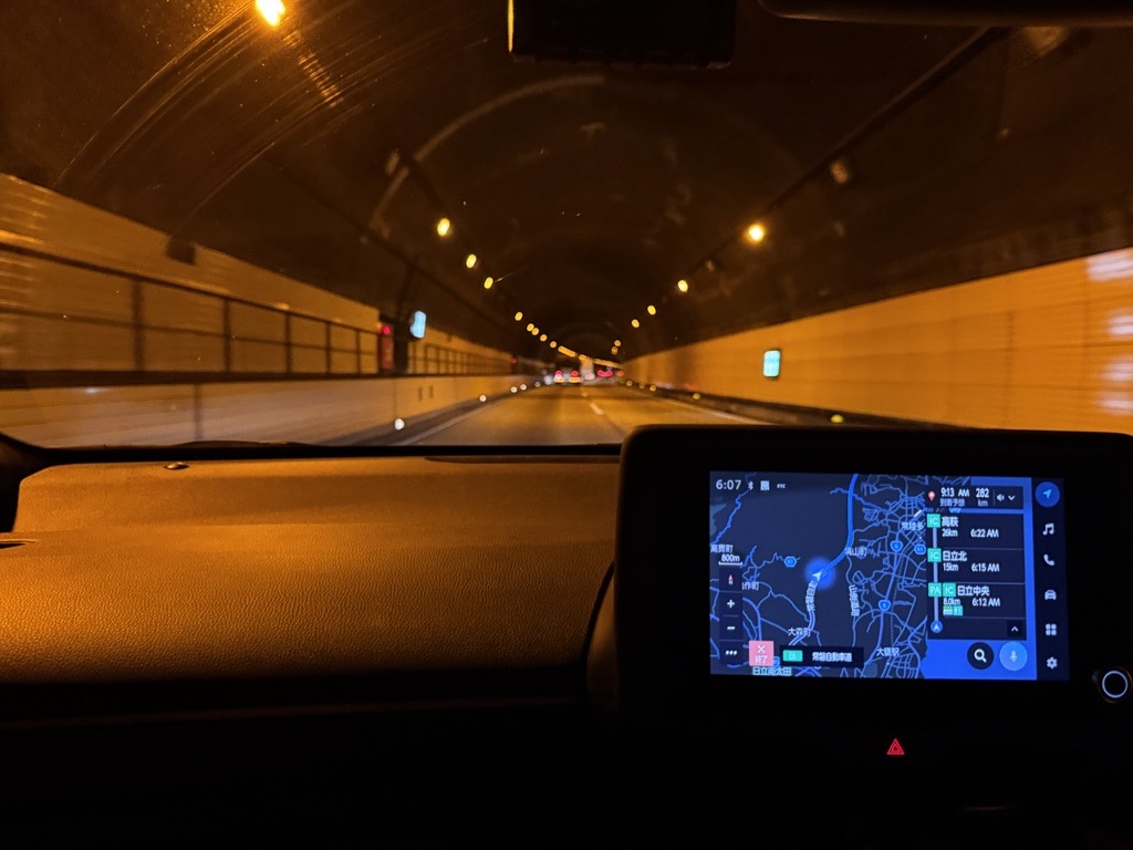 ルート案内中のナビ画面(イメージ)