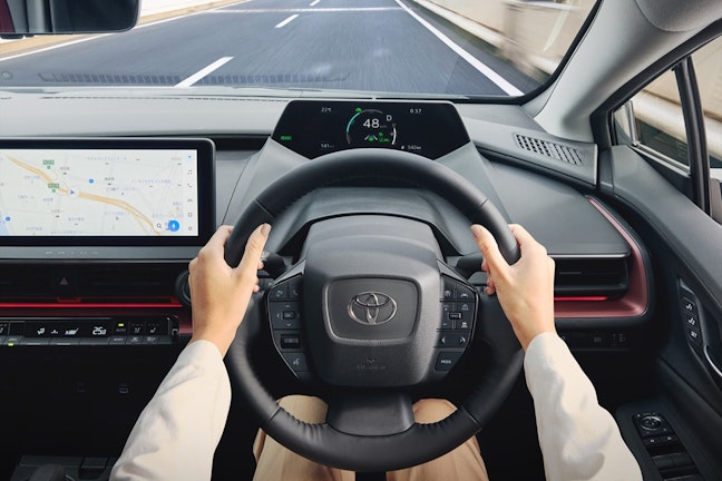 イマドキの車に搭載される安全装置や運転支援システムを解説