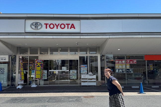 【ヤリスクロス納車1ヶ月】1,000km走って受ける「新車1ヶ月無料点検」のリアル。トヨタ販売店の熟練スタッフとKINTOの手厚さで安心!