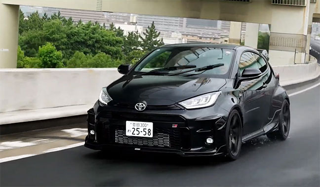 GRヤリス画像