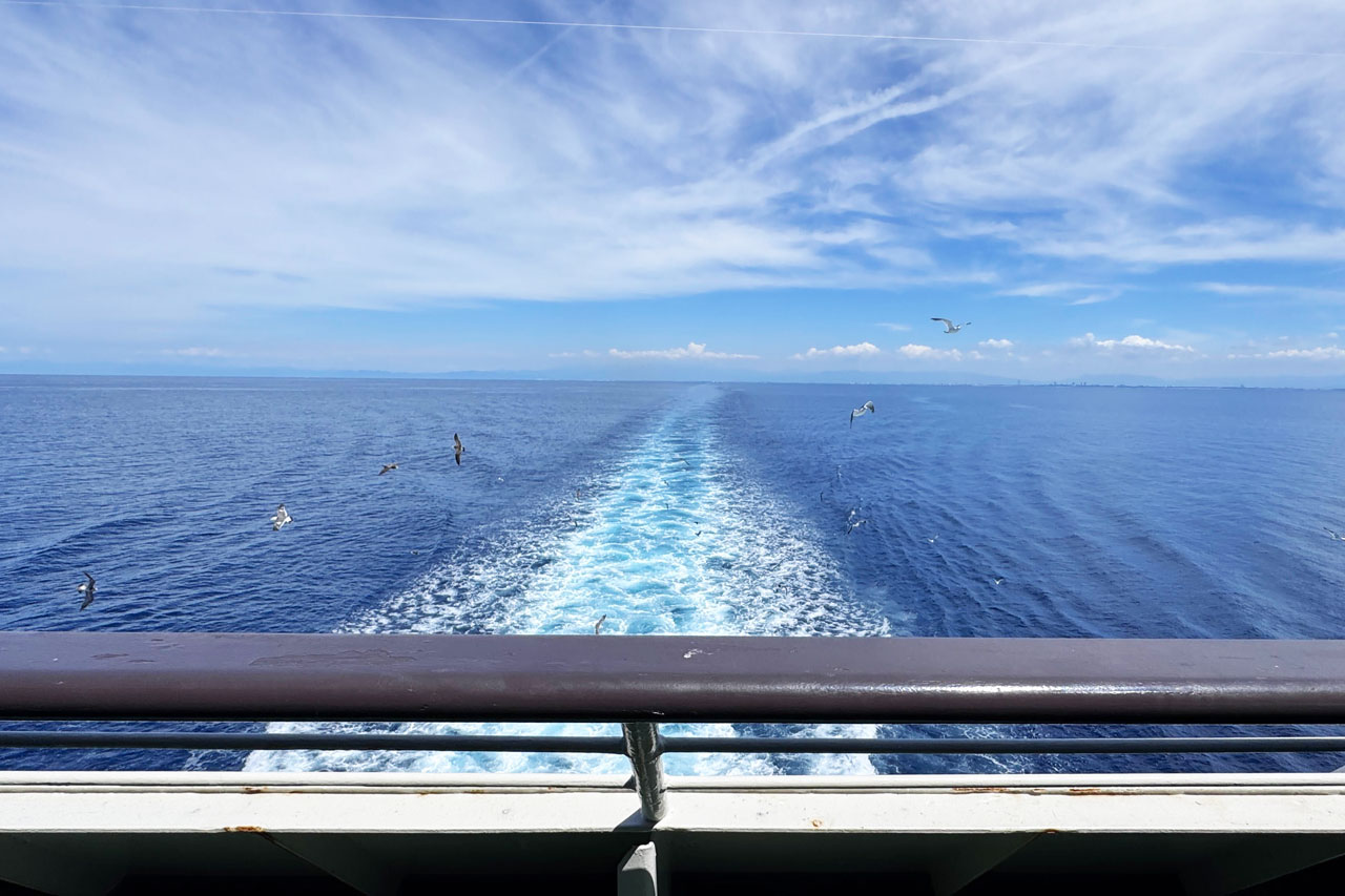 海の上に国道が見える!?