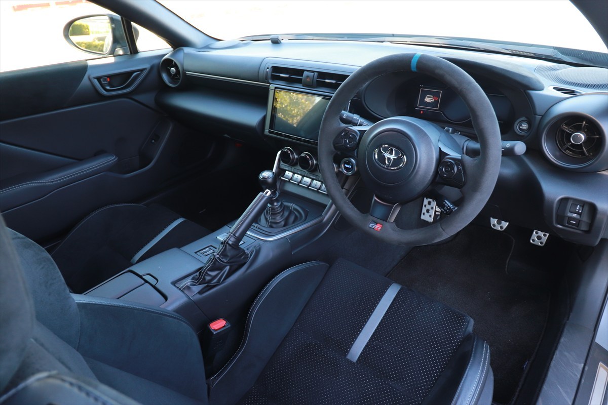 GR86 by TOM’S×KINTOの内装