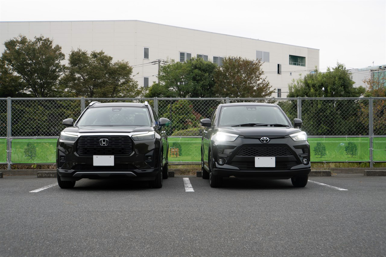 左：WR-V　右：ライズ