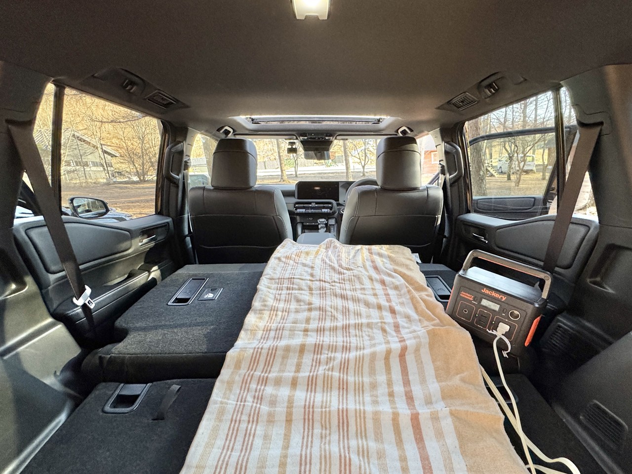 車中泊（電気毛布）