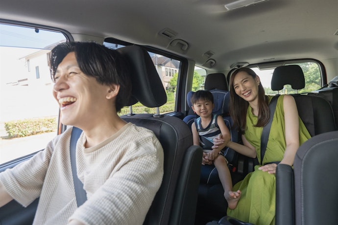 長期休暇や大型連休に車で遠出したい！長距離運転の注意点などを解説