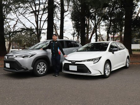カローラツーリングとカローラクロスを実車で比較!サイズ・乗降性・荷室の違いは?