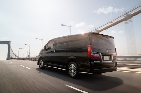 トヨタの大きい車を紹介!車種ごとの特徴は?